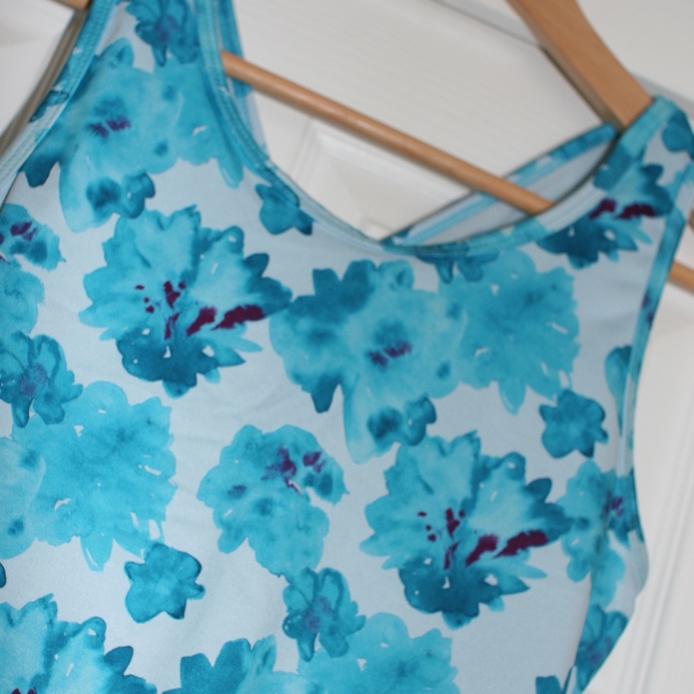 2 for $12 //Champion// Blue Floral Tank Women's M